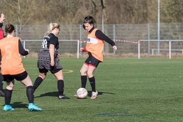 Bild 46 - F TSV Bordesholm - SG Blau Rot Holstein : Ergebnis: 3:0